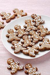 《蕾斯莱莉娅娜的炼金工房》Steam日服1月10日上线 支持4K